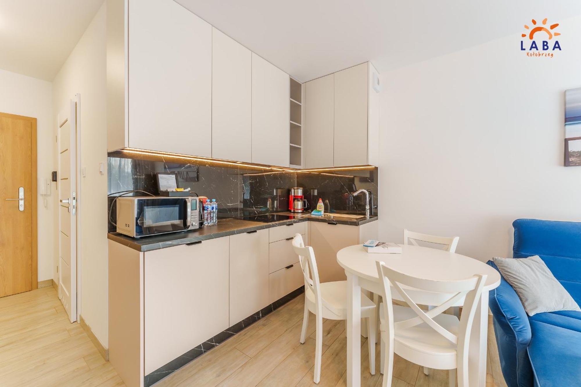 Laba Kolobrzeg Apartamenty Kasprowicza 20Ab Εξωτερικό φωτογραφία